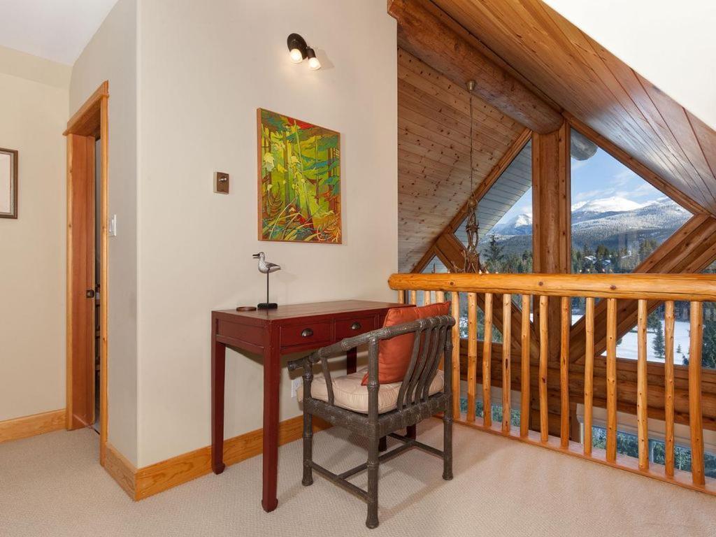 Chalet Heron By Outpost Whistler