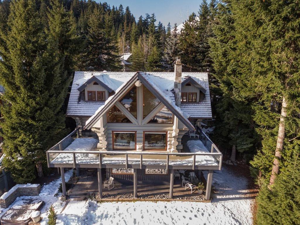 Chalet Heron By Outpost *